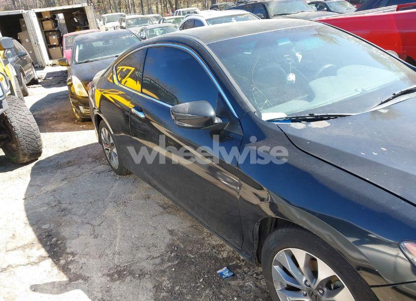 Photo 12 of 2015 Honda Accord LX-S (VIN 1HGCT1A30FA003648)