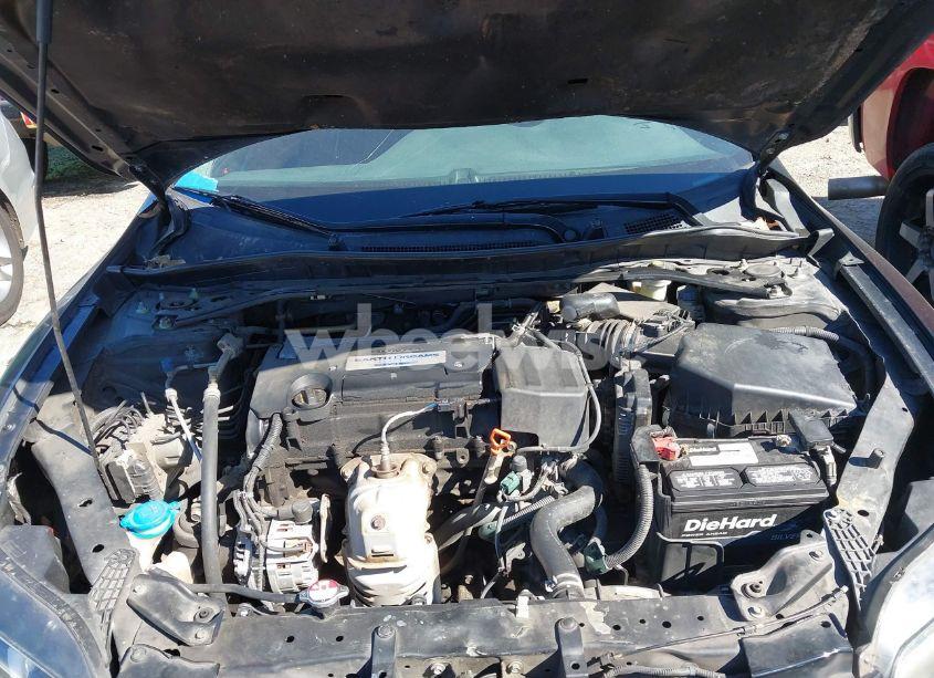 Photo 9 of 2015 Honda Accord LX-S (VIN 1HGCT1A30FA003648)