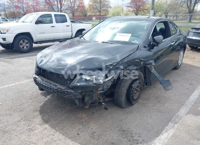 Photo 2 of 2014 Honda Accord LX-S (VIN 1HGCT1A36EA003099)