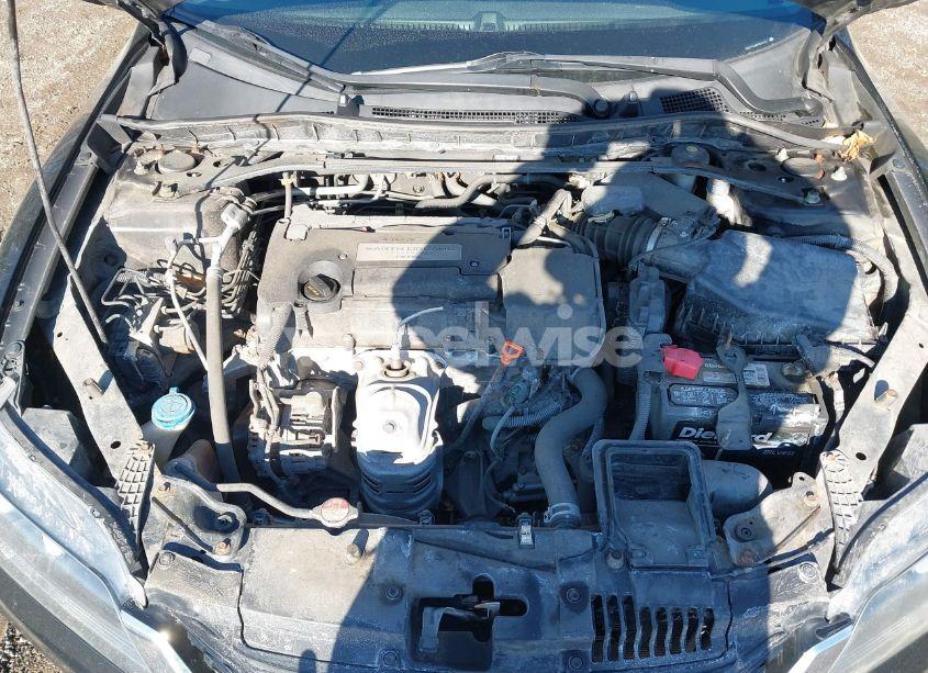 Photo 10 of 2015 Honda Accord LX-S (VIN 1HGCT1A38FA012131)