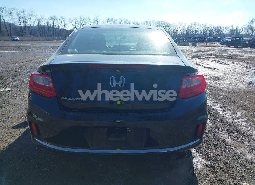 Photo 16 of 2015 Honda Accord LX-S (VIN 1HGCT1A38FA012131)