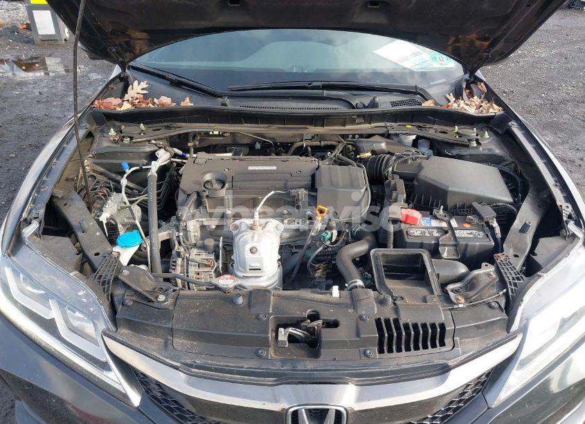 Photo 10 of 2017 Honda Accord EX (VIN 1HGCT1A71HA001879)