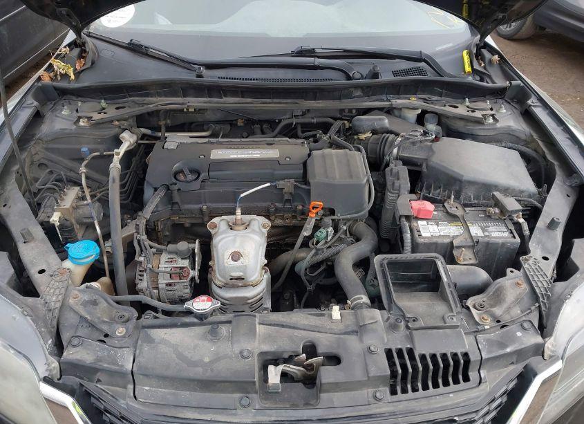 Photo 10 of 2015 Honda Accord EX (VIN 1HGCT1A77FA004394)