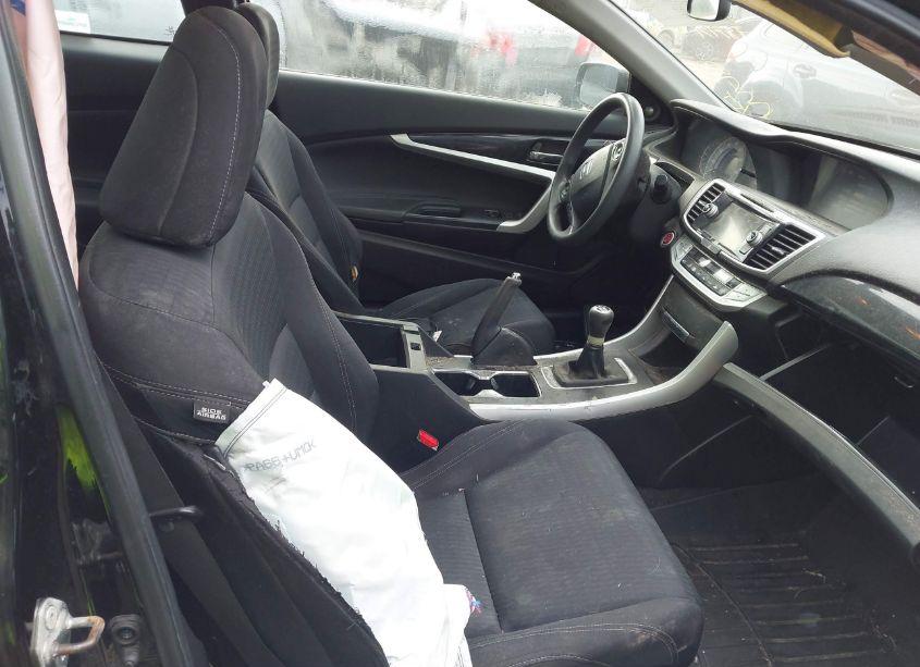 Photo 5 of 2015 Honda Accord EX (VIN 1HGCT1A77FA004394)