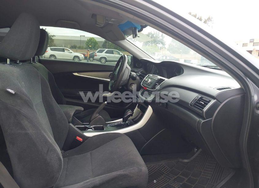 Photo 5 of 2013 Honda Accord LX-S (VIN 1HGCT1B31DA014251)