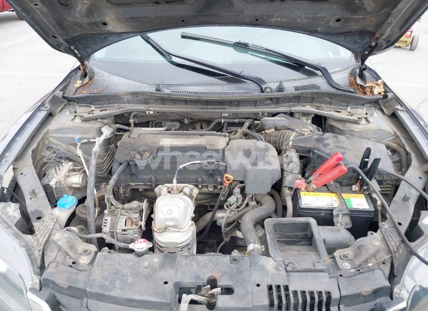 Photo 6 of 2013 Honda Accord LX-S (VIN 1HGCT1B31DA014251)