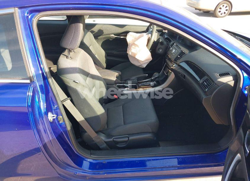 Photo 5 of 2017 Honda Accord LX-S (VIN 1HGCT1B31HA002462)