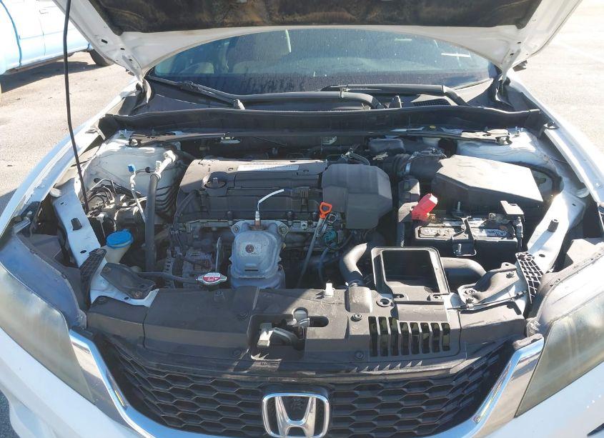 Photo 10 of 2013 Honda Accord LX-S (VIN 1HGCT1B32DA009625)