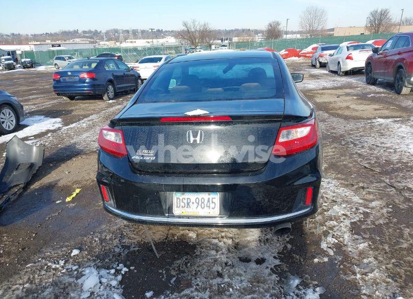 Photo 16 of 2013 Honda Accord LX-S (VIN 1HGCT1B32DA023475)