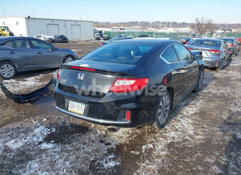 Photo 4 of 2013 Honda Accord LX-S (VIN 1HGCT1B32DA023475)