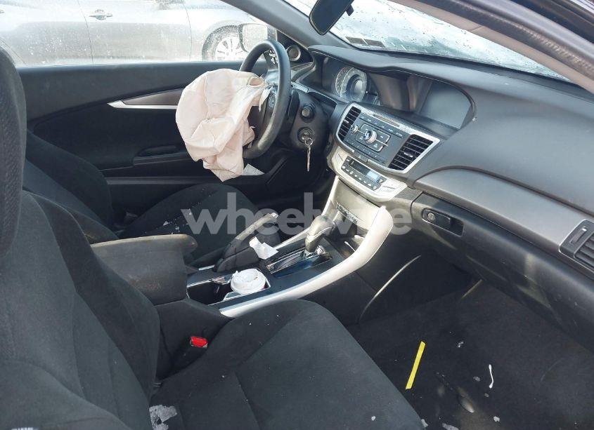 Photo 5 of 2013 Honda Accord LX-S (VIN 1HGCT1B32DA023475)