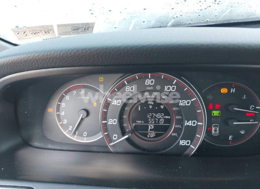 Photo 7 of 2013 Honda Accord LX-S (VIN 1HGCT1B32DA023475)