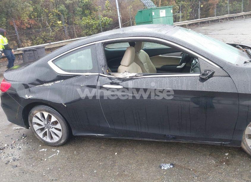 Photo 16 of 2015 Honda Accord LX-S (VIN 1HGCT1B32FA010471)