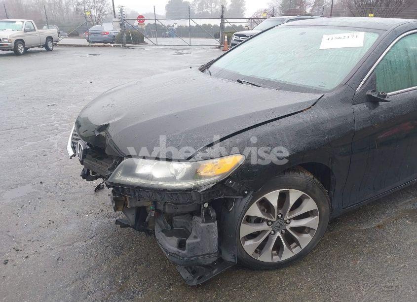 Photo 18 of 2015 Honda Accord LX-S (VIN 1HGCT1B32FA010471)