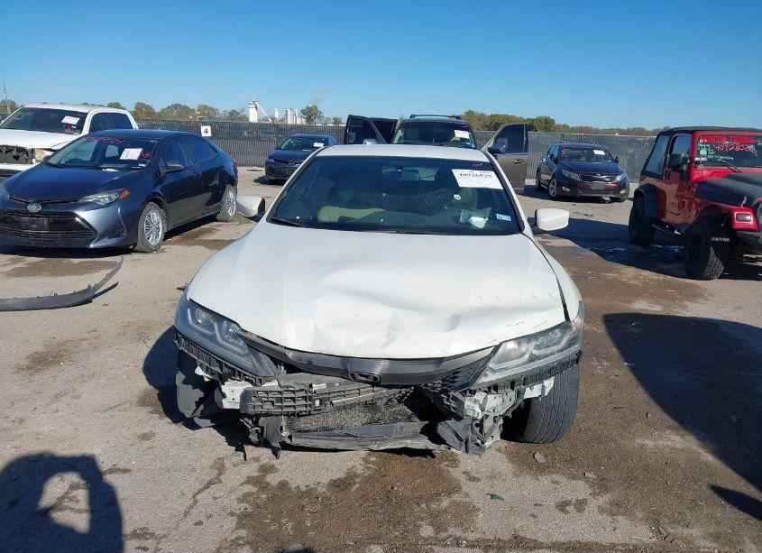 Photo 13 of 2016 Honda Accord LX-S (VIN 1HGCT1B32GA003103)