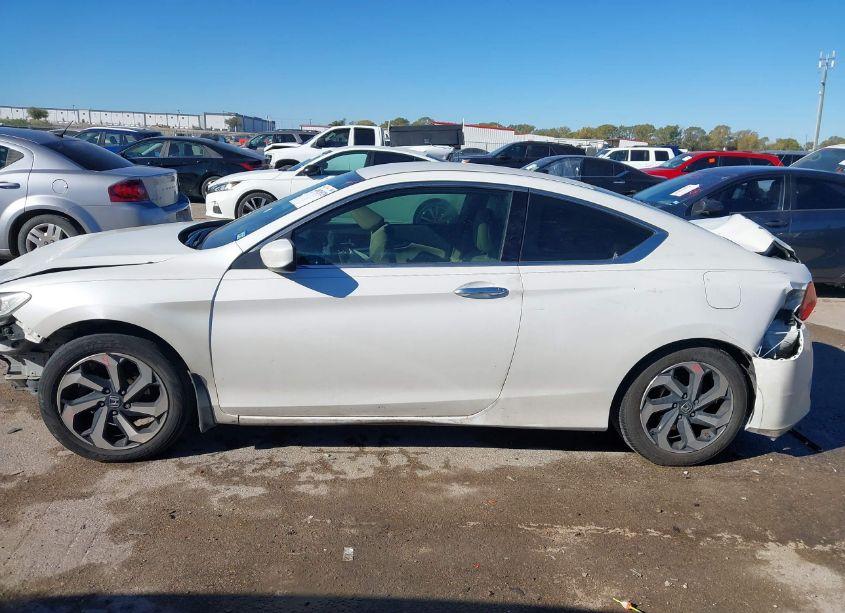 Photo 15 of 2016 Honda Accord LX-S (VIN 1HGCT1B32GA003103)