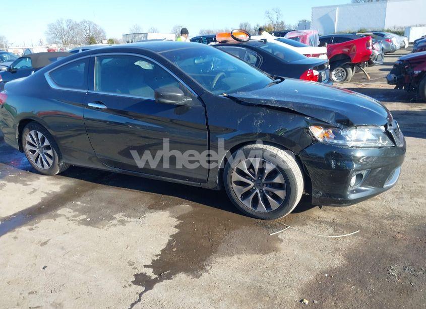 2013 Honda Accord LX-S (VIN 1HGCT1B33DA013277) main photo