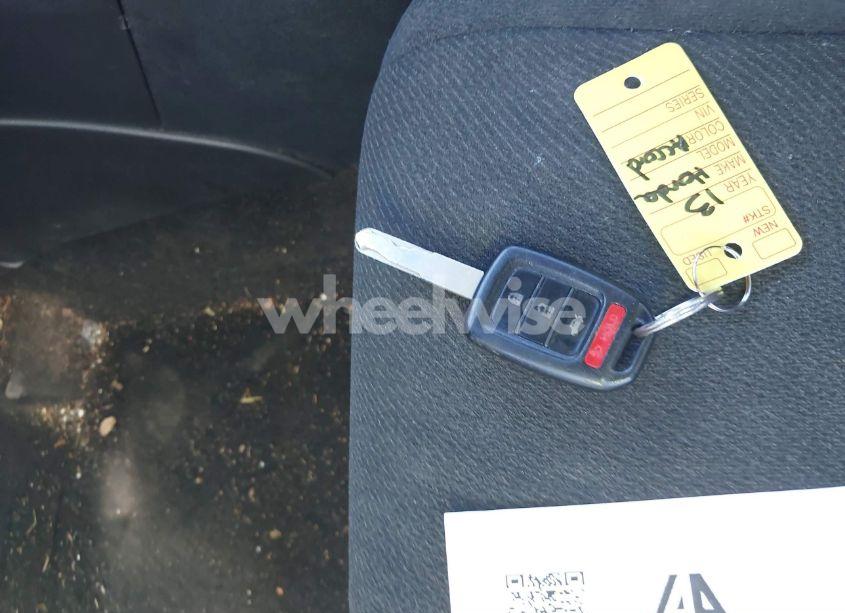 Photo 11 of 2013 Honda Accord LX-S (VIN 1HGCT1B33DA013277)