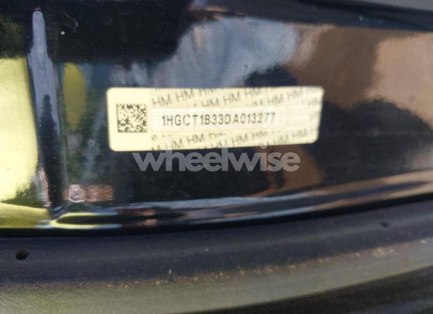 Photo 9 of 2013 Honda Accord LX-S (VIN 1HGCT1B33DA013277)