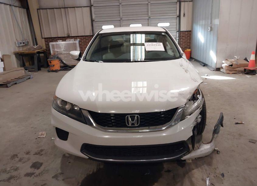 Photo 12 of 2015 Honda Accord LX-S (VIN 1HGCT1B34FA000797)