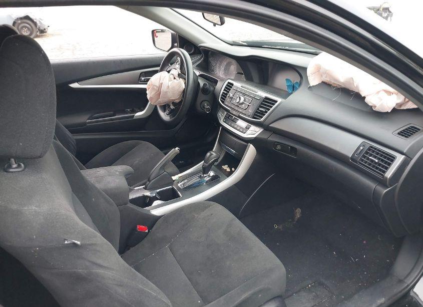 Photo 5 of 2013 Honda Accord LX-S (VIN 1HGCT1B35DA002166)