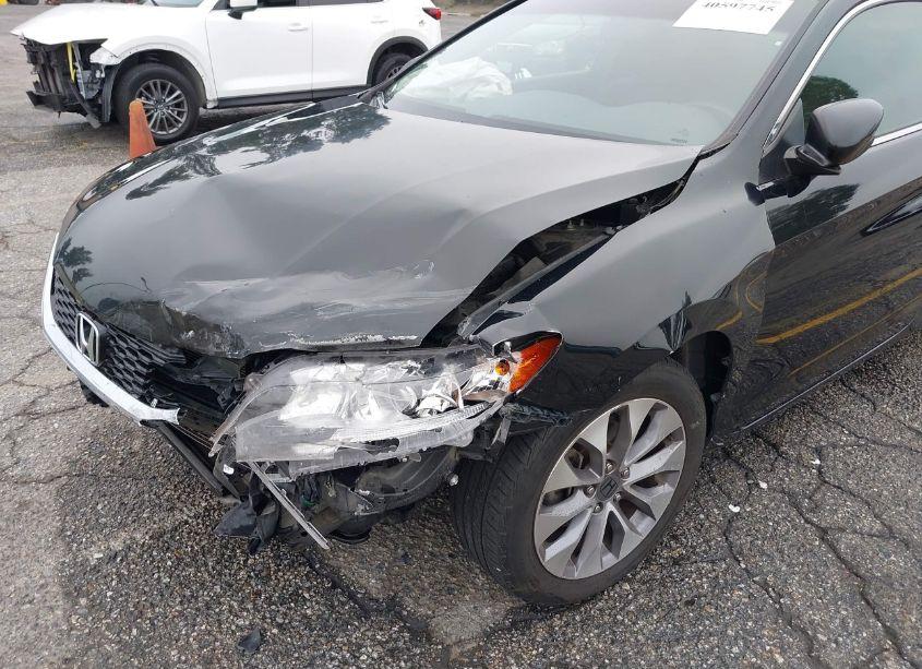 Photo 6 of 2013 Honda Accord LX-S (VIN 1HGCT1B35DA002166)