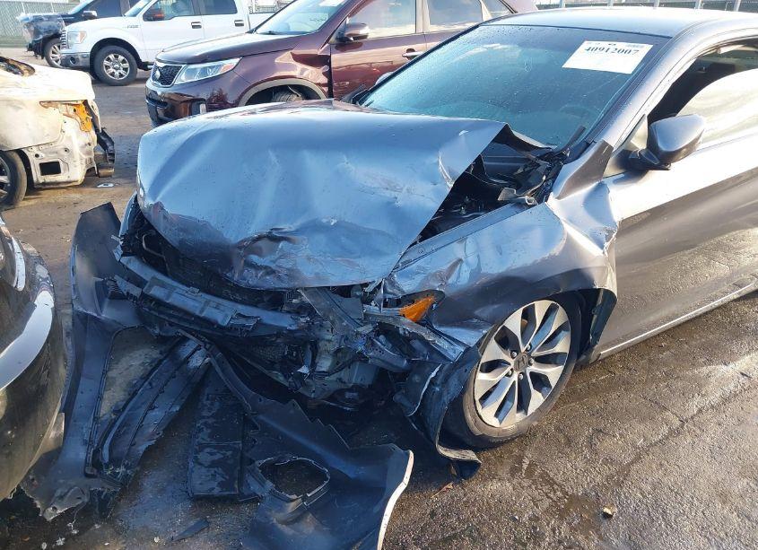 Photo 18 of 2013 Honda Accord LX-S (VIN 1HGCT1B36DA011071)