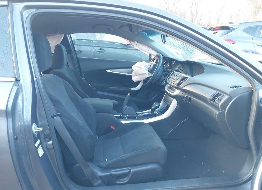 Photo 5 of 2013 Honda Accord LX-S (VIN 1HGCT1B36DA011071)