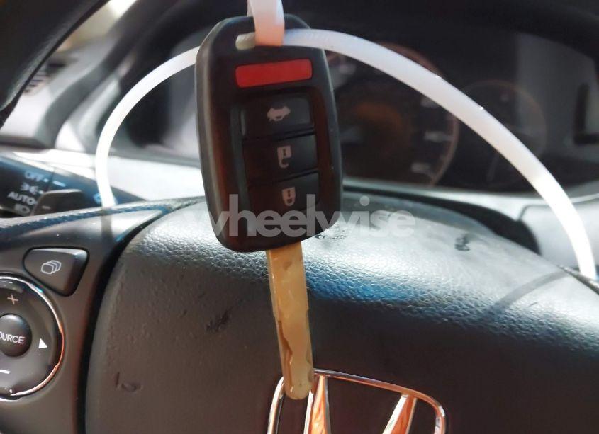 Photo 11 of 2013 Honda Accord LX-S (VIN 1HGCT1B36DA020627)