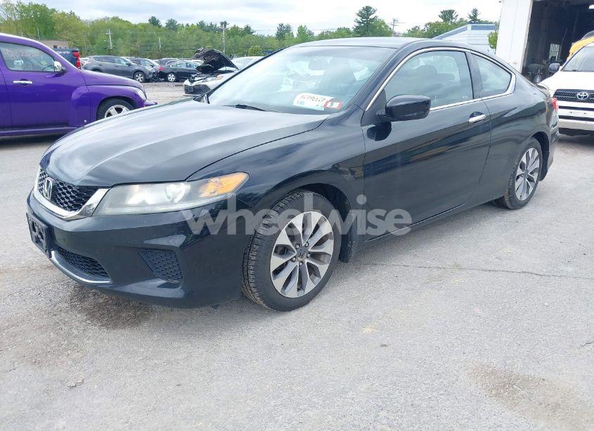 Photo 2 of 2013 Honda Accord LX-S (VIN 1HGCT1B37DA002007)