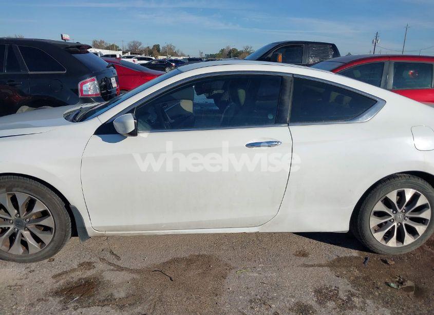 Photo 14 of 2013 Honda Accord LX-S (VIN 1HGCT1B37DA019535)