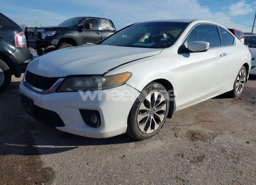 Photo 2 of 2013 Honda Accord LX-S (VIN 1HGCT1B37DA019535)