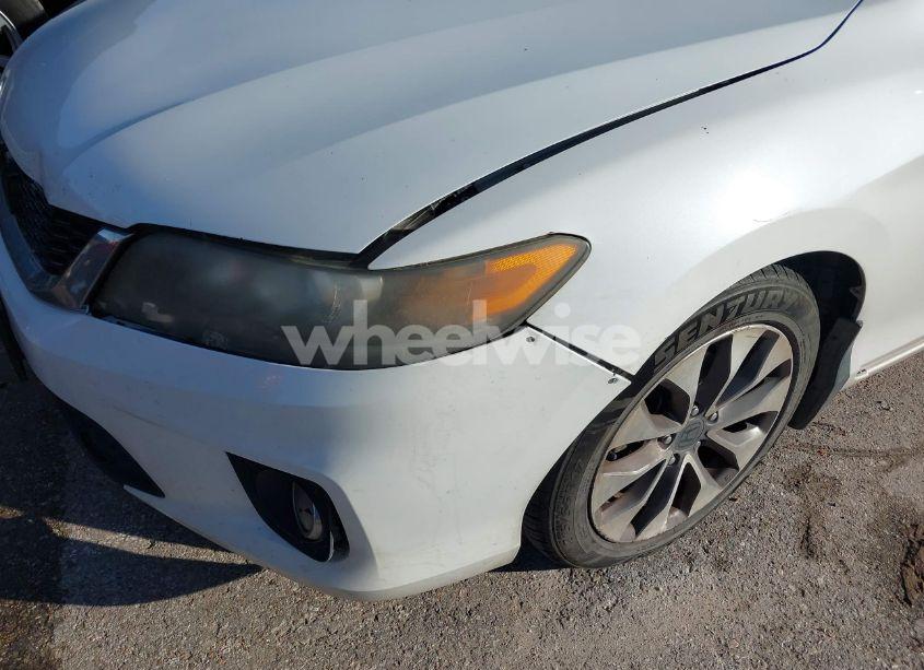 Photo 6 of 2013 Honda Accord LX-S (VIN 1HGCT1B37DA019535)