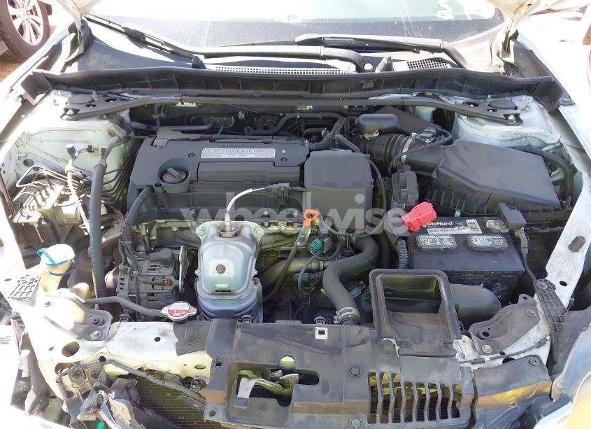 Photo 10 of 2015 Honda Accord LX-S (VIN 1HGCT1B38FA014329)