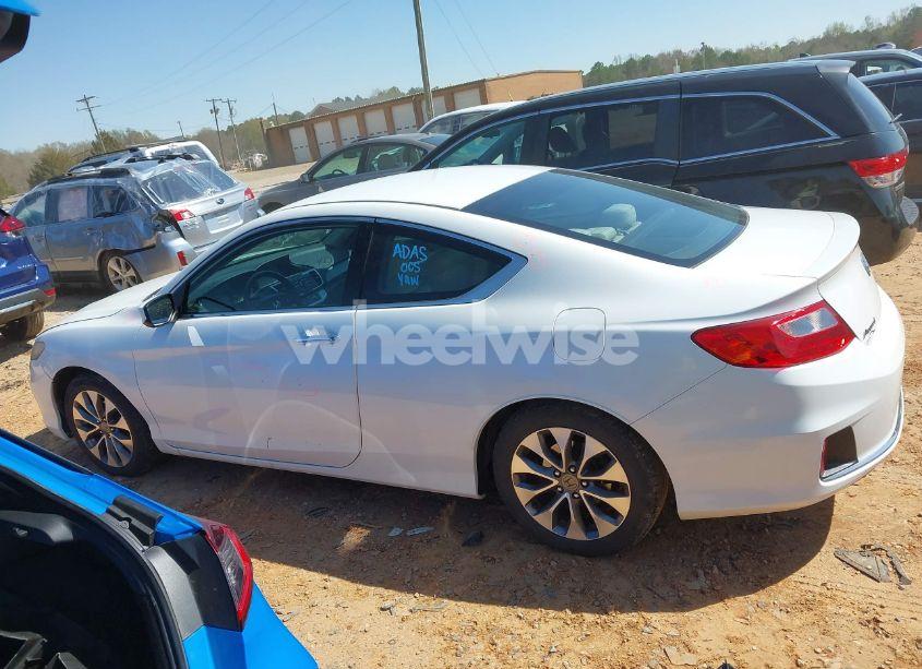 Photo 14 of 2015 Honda Accord LX-S (VIN 1HGCT1B38FA014329)