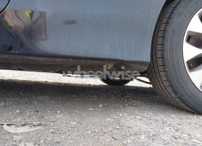 Photo 17 of 2015 Honda Accord LX-S (VIN 1HGCT1B38FA016467)