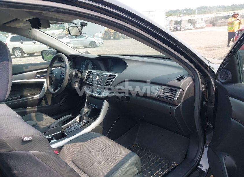 Photo 5 of 2015 Honda Accord LX-S (VIN 1HGCT1B38FA016467)