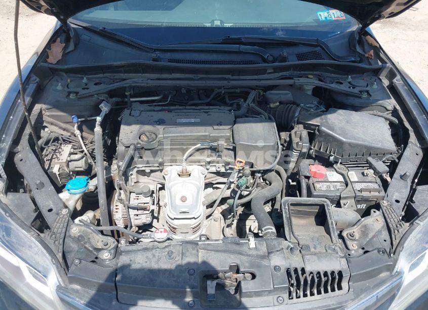 Photo 10 of 2016 Honda Accord LX-S (VIN 1HGCT1B38GA004434)