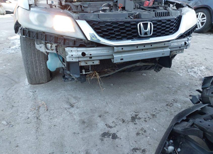 Photo 6 of 2013 Honda Accord LX-S (VIN 1HGCT1B39DA019911)