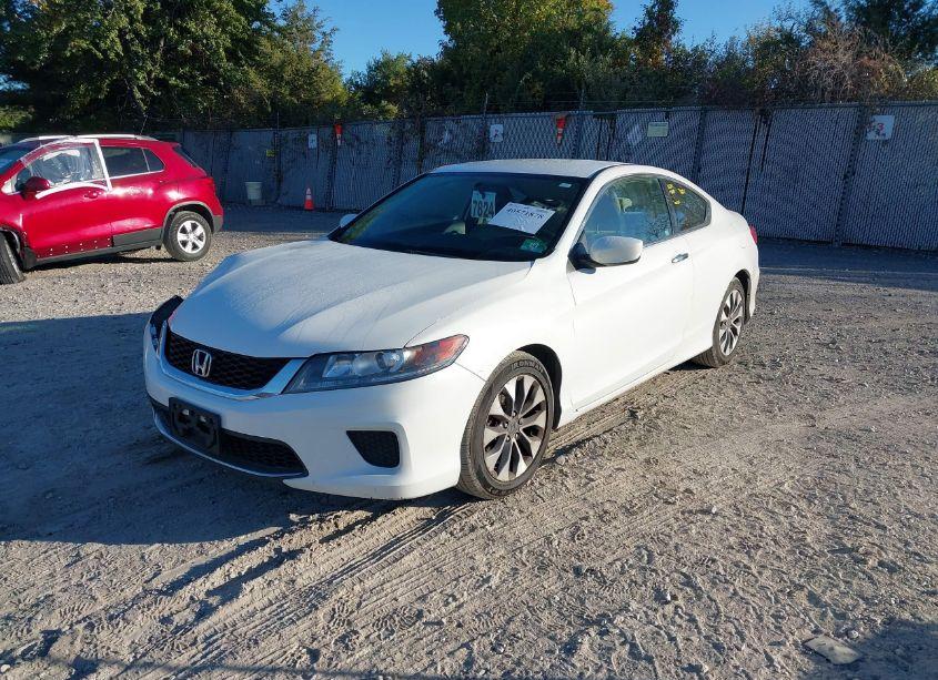 Photo 2 of 2015 Honda Accord LX-S (VIN 1HGCT1B39FA012864)