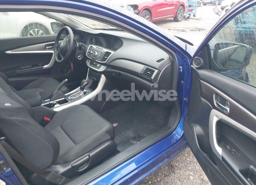 Photo 5 of 2015 Honda Accord LX-S (VIN 1HGCT1B3XFA002389)