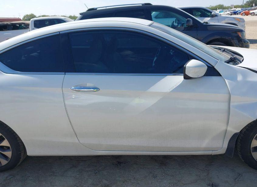 Photo 14 of 2015 Honda Accord LX-S (VIN 1HGCT1B3XFA006085)