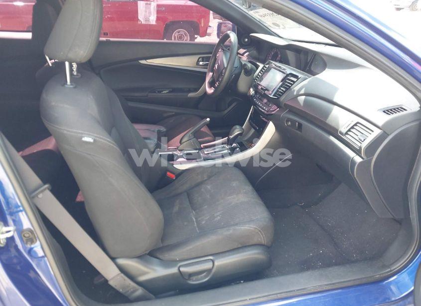 Photo 5 of 2017 Honda Accord EX (VIN 1HGCT1B55HA003647)