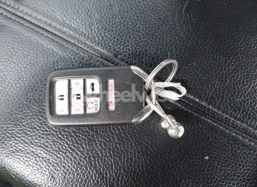 Photo 11 of 2016 Honda Accord EX-L (VIN 1HGCT1B65GA004627)