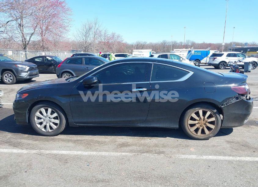 Photo 14 of 2013 Honda Accord EX (VIN 1HGCT1B70DA001817)
