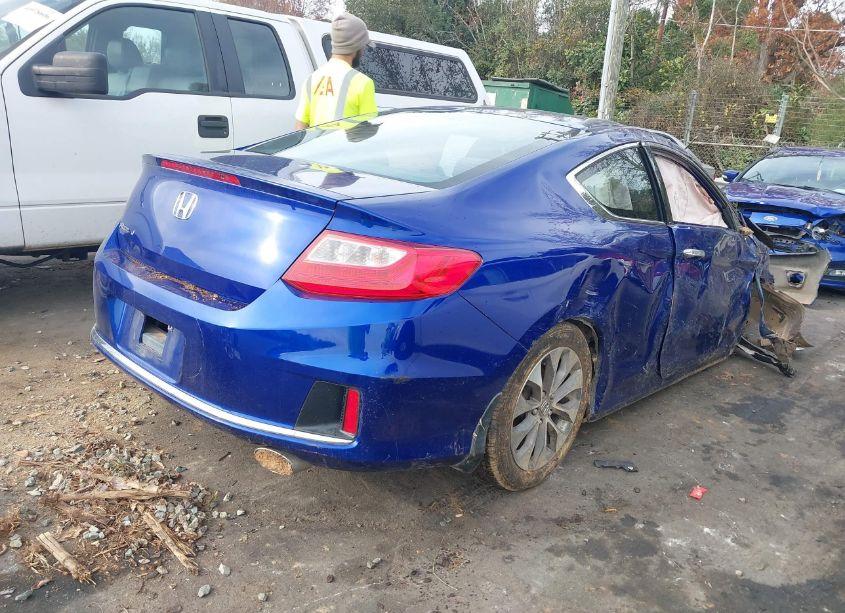 Photo 4 of 2013 Honda Accord EX (VIN 1HGCT1B70DA008685)