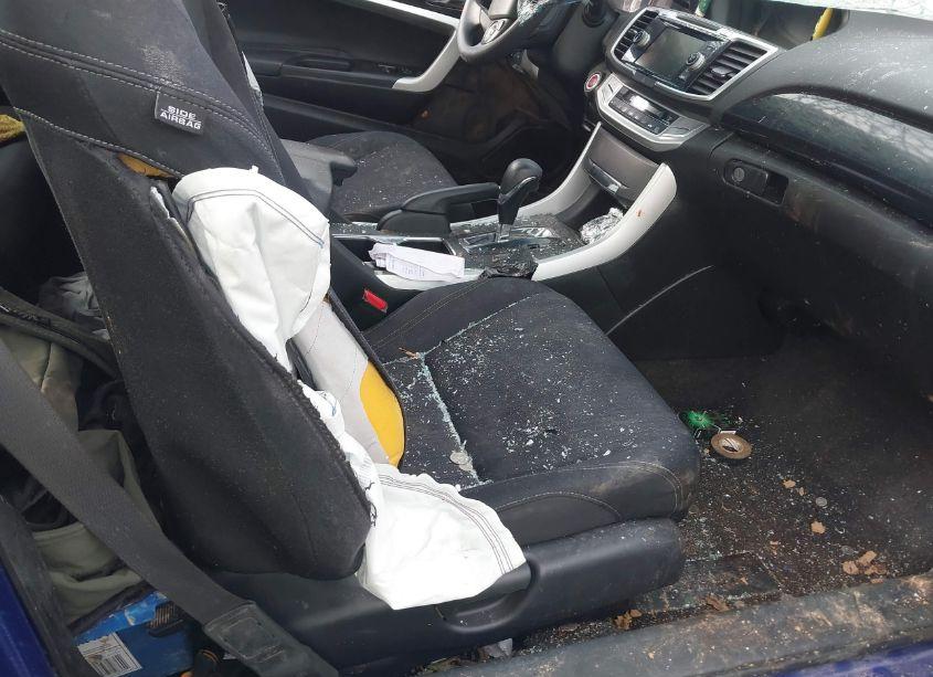 Photo 5 of 2013 Honda Accord EX (VIN 1HGCT1B70DA008685)