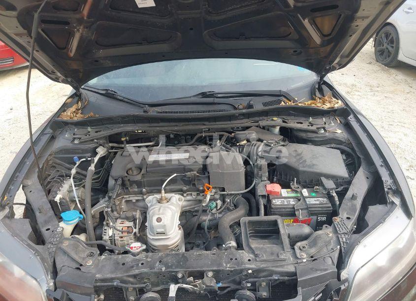 Photo 10 of 2015 Honda Accord EX (VIN 1HGCT1B70FA004428)