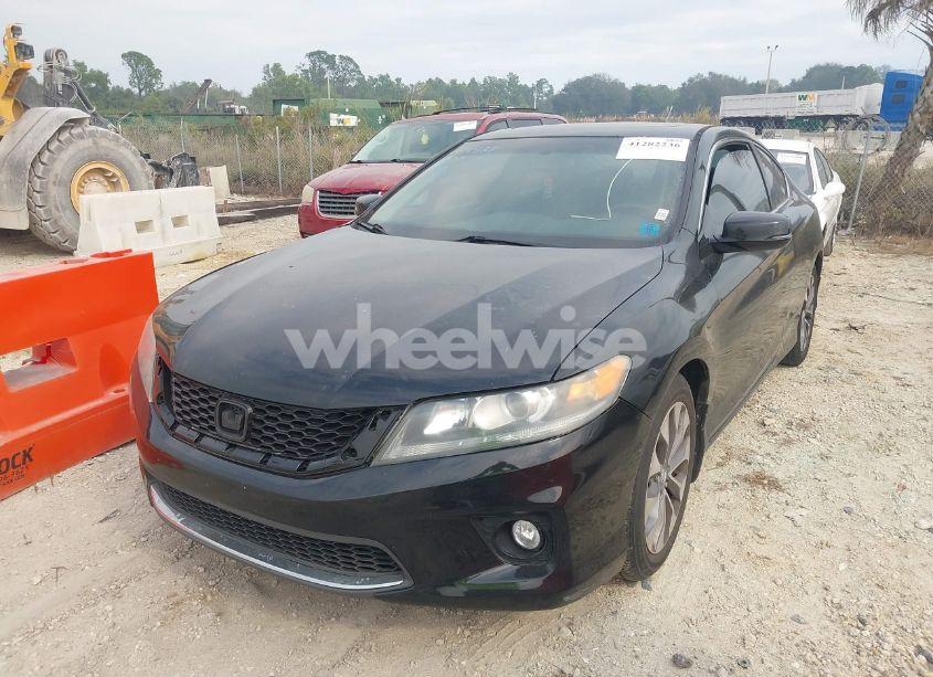 Photo 2 of 2015 Honda Accord EX (VIN 1HGCT1B70FA004428)