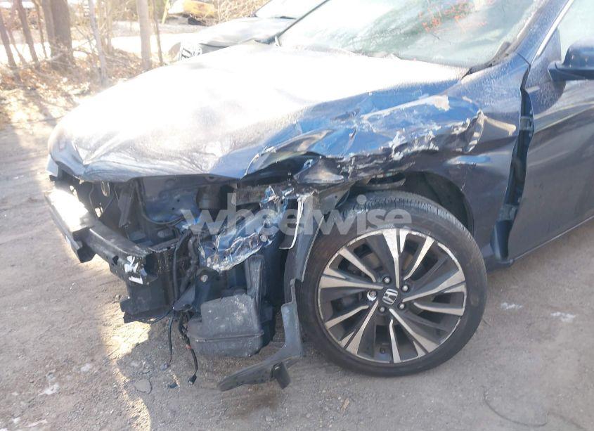 Photo 6 of 2017 Honda Accord EX (VIN 1HGCT1B70HA005758)